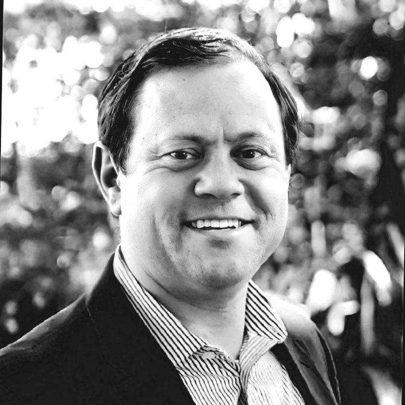 Comprehensive Guide to Scalable Fractional CFO Services for Mid-Market Businesses